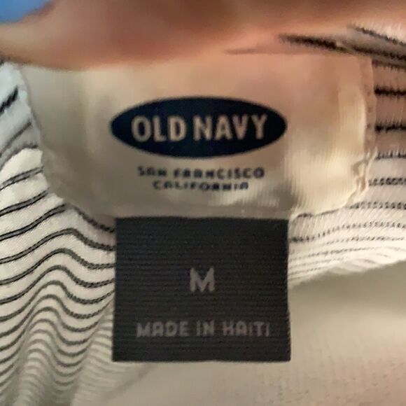 Old Navy Soft Knit Black White Stripes Shirt - M - Picture 4 of 4